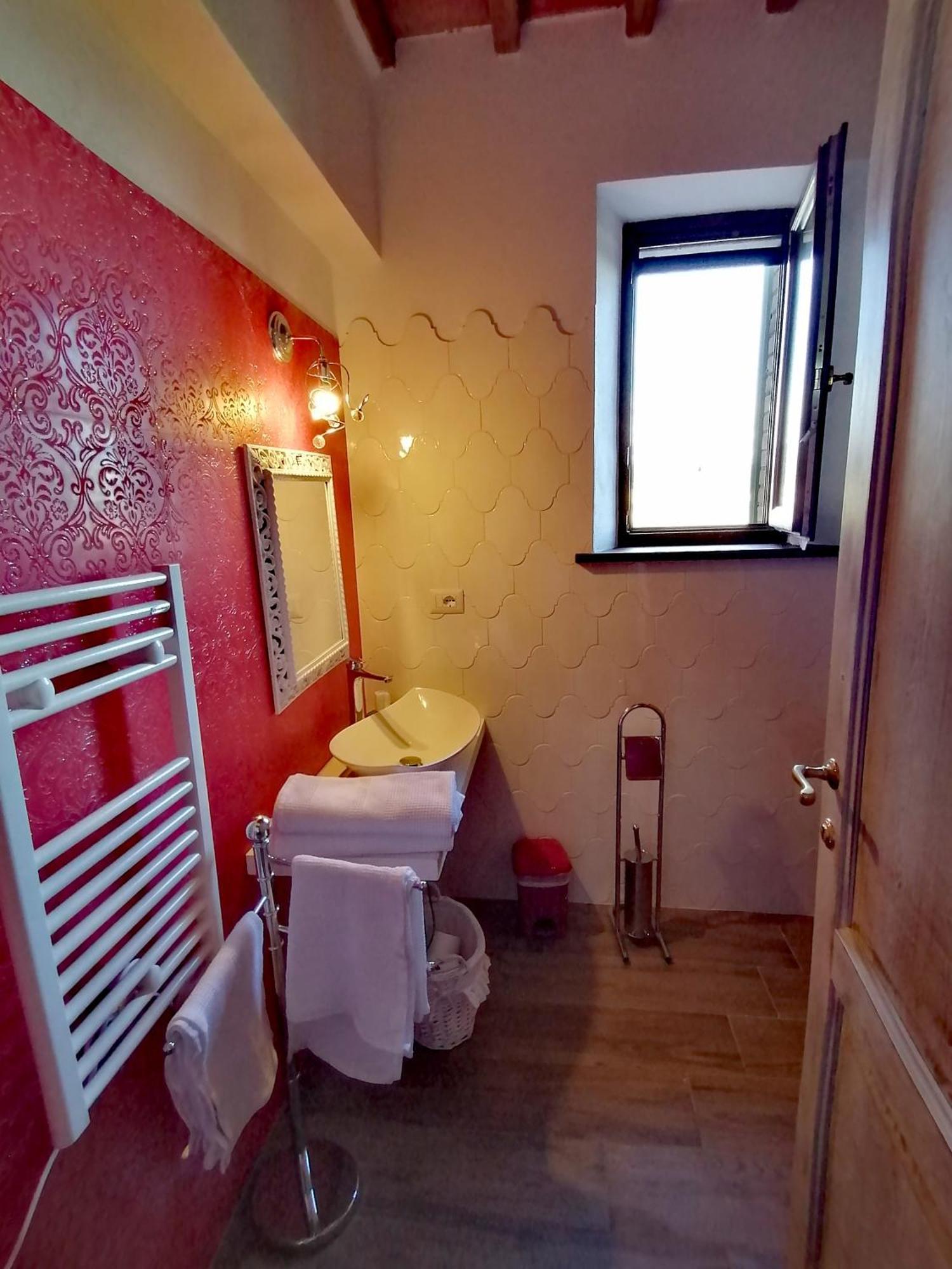 סטורניה Agriturismo Montecrespini חדר תמונה